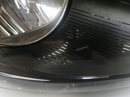 AA046037; Фара галоген правая (5K1941006P) для Volkswagen Golf/БУ; Оригинал; Р1, Мелкий дефект; 