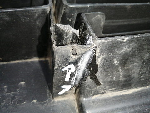 Фотография детали AA045451; Решетка переднего бампера (86522-3J200) для Hyundai IX55 (2008-2013)/БУ; Оригинал; Р1, Мелкий дефект; . Фото номер 15