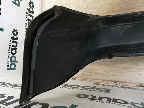 Фотография детали AA043495; Бампер задний, длинный; без паркт. (2K3807421) для Volkswagen Caddy/БУ; Оригинал; Р1, Мелкий дефект; . Фото номер 17