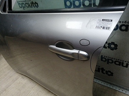 AA046069; Дверь передняя левая (H010A-1KLMA) для Nissan Juke/БУ; Оригинал; Р1, Мелкий дефект; 