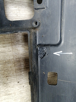 AA044519; Бампер передний; под паркт.; под омыват. (52119-60B20) для Toyota Land Cruiser 200 (2008 — 2012)/БУ; Оригинал; Р1, Мелкий дефект; 