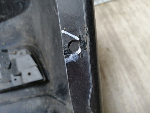 Фотография детали AA044978; Бампер задний; без паркт. (6410D498ZZ) для Mitsubishi ASX I рест.2 (2016- 2019)/БУ; Оригинал; Р1, Мелкий дефект; . Фото номер 19