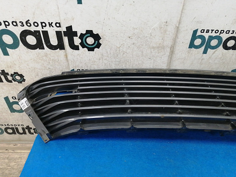 Фотография детали AA027413; Решетка переднего бампера (53102-33080) для Lexus ES VI рест. (2015 - 2018)/БУ; Оригинал; Р1, Мелкий дефект; . Фото номер 6