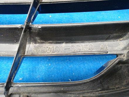 AA028290; Решетка радиатора (53101-33180) для Toyota Camry 40 (2006 — 2010)/БУ; Оригинал; Р2, Удовлетворительное; 