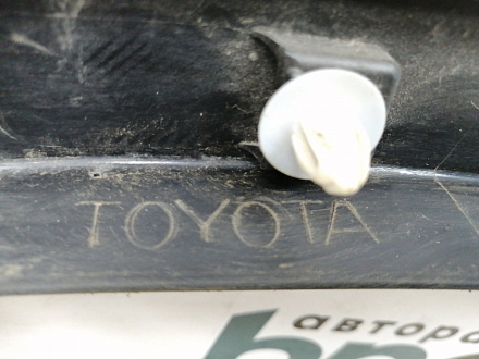 AA016859; Накладка на переднее крыло, расширитель правый (75601-42130) для Toyota Rav4 40 (2013 — 2015)/БУ; Оригинал; Р1, Мелкий дефект; 