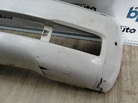 AA044520; Бампер передний; под паркт.; под омыват. (52119-60B20) для Toyota Land Cruiser 200 (2008 — 2012)/БУ; Оригинал; Р1, Мелкий дефект; 
