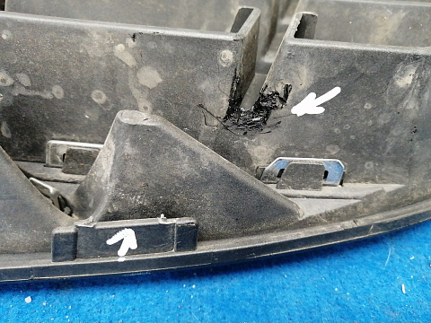 Фотография детали AA032278; Решетка радиатора (31333832) для Volvo XC60 I рест. (2013-2017)/БУ; Оригинал; Р2, Удовлетворительное; . Фото номер 16