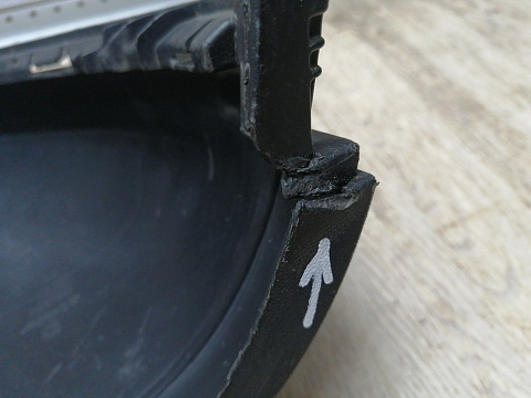 Фотография детали AA045696; Юбка переднего бампера, Track-Field (5N0807903K) для Volkswagen Tiguan I рест. (2011- 2016)/БУ; Оригинал; Р1, Мелкий дефект; . Фото номер 10