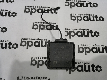 AA045233; Заглушка буксир. крюка заднего бампера (51127183881) для BMW 7 серия F01 F02/БУ; Оригинал; Р1, Мелкий дефект; 