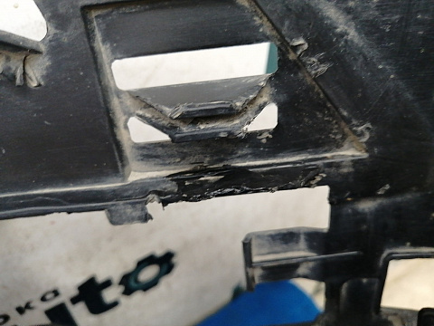 Фотография детали AA031204; Кронштейн переднего бампера правый под ПТФ (51117385346) для BMW 5 серия G30 G31/БУ; Оригинал; Р1, Мелкий дефект; . Фото номер 11