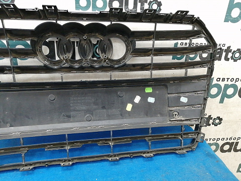 Фотография детали AA030403; Решётка радиатора; под паркт. (4G0 853 651 AE) для Audi A6 IV (C7) рест. Sedan (2014-н.в.)/БУ; Оригинал; Р2, Удовлетворительное; . Фото номер 10
