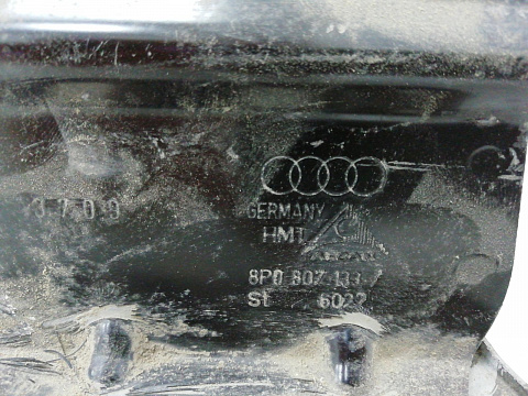 Фотография детали AA000618; Кронштейн усилителя переднего бампера левый (8P0 807 133) для Audi A3 8P/БУ; Оригинал; Р0, Хорошее; . Фото номер 5