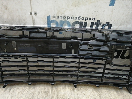 AA045454; Решетка переднего бампера (53112-06820) для Toyota Camry 55 рест.2 (2017 — 2018)/БУ; Оригинал; Р1, Мелкий дефект; 