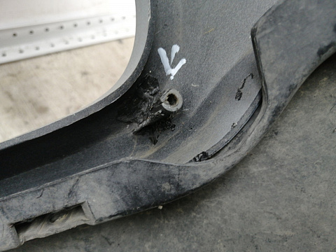 Фотография детали AA044586; Бампер передний; под паркт.; под омыват. (86511-2P500) для Kia Sorento II рест. (2012- 2020)/БУ; Оригинал; Р2, Удовлетворительное; . Фото номер 19