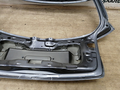 Фотография детали AA029867; Крышка багажника (5M0827025J) для Volkswagen Golf Plus/БУ; Оригинал; Р2, Удовлетворительное; . Фото номер 15