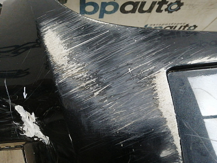 AA045305; Бампер передний; без паркт.; под омыват. (13288286) для Opel Insignia/БУ; Оригинал; Р1, Мелкий дефект; 