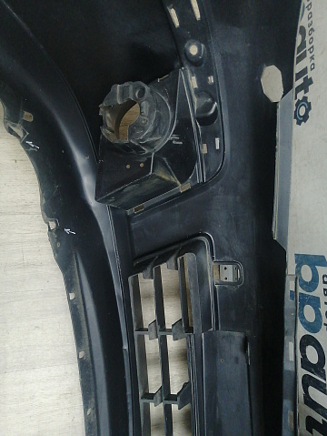 Фотография детали AA045992; Бампер передний; без паркт.; под омыват. (62022-EM00H) для Nissan Tiida/БУ; Оригинал; Р1, Мелкий дефект; . Фото номер 26