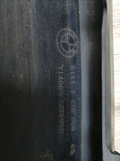 AA045302; Бампер передний; под паркт.; под омыват. (51117178068) для BMW 5 серия Е60 Е61/БУ; Оригинал; Р1, Мелкий дефект; 