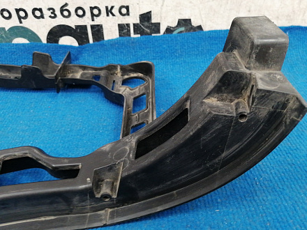 AA036715; Кронштейн заднего бампера правый (3AE807378) для Volkswagen Passat B7 Sedan (2011- 2014)/БУ; Оригинал; Р0, Хорошее; 