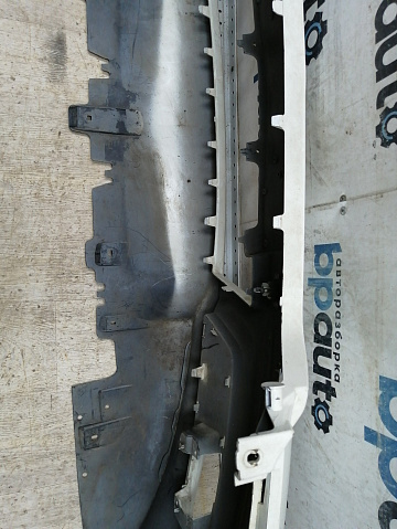 Фотография детали AA045422; Бампер передний; под паркт.; без омыват. (A1698857925) для Mercedes-Benz A-klasse II рест. (W169) (2008-2012)/БУ; Оригинал; Р1, Мелкий дефект; . Фото номер 14