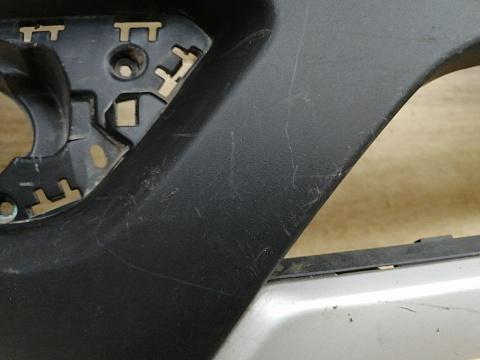 Фотография детали AA033630; Бампер передний; без паркт.; под омыват. (95122388) для Opel Mokka (2012 - 2015)/БУ; Оригинал; Р1, Мелкий дефект; . Фото номер 12