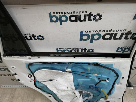 AA045294; Дверь задняя левая, под расширитель, Long (67004-42110) для Toyota Rav4/БУ; Оригинал; Р0, Хорошее; (070) Белый перламутр 3х. сл.