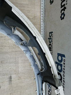 BA000156; Бампер передний; без паркт.; под омыват. (8P0 807 437 H) для Audi A3 8P/БУ; Оригинал; Р1, Мелкий дефект; 