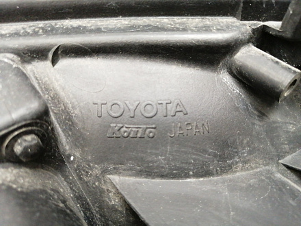 AA039424; Фара галоген правая (81130-60C81) для Toyota Land Cruiser 200 (2008 — 2012)/БУ; Оригинал; Р1, Мелкий дефект; 