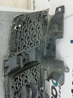 AA009644; Решетка радиатора (62310-3UB0A) для Nissan X-Trail II (T31) рест. (2011-2015)/БУ; Оригинал; Р2, Удовлетворительное; 