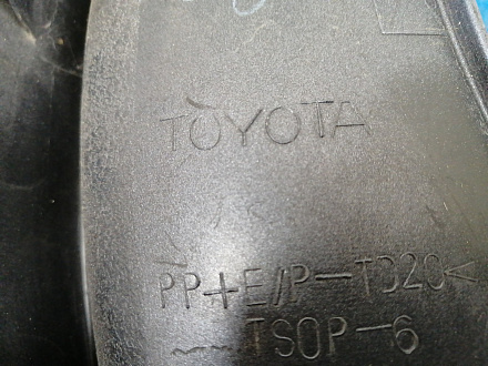 AA036593; Накладка крышки багажника верхняя правая (76803-42040) для Toyota Rav4/БУ; Оригинал; Р1, Мелкий дефект; 