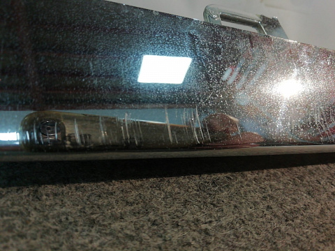 Фотография детали AA024297; Накладка переднего бампера центральная, хром, AMG (A2058851574) для Mercedes-Benz C-klasse IV (W205) (2014-2018)/БУ; Оригинал; Р1, Мелкий дефект; . Фото номер 15