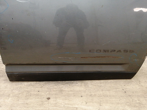 Фотография детали AA037893; Дверь передняя правая (68079386AA) для Jeep Compass I рест. (2010-2013)/БУ; Оригинал; Р2, Удовлетворительное; . Фото номер 8