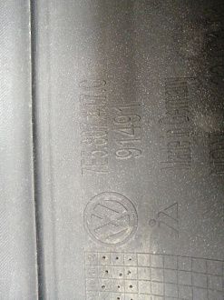 AA036334; Бампер задний; под паркт. (7E5807417С) для Volkswagen/БУ; Оригинал; Р1, Мелкий дефект; 