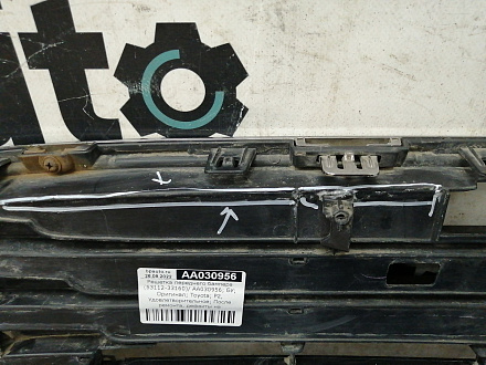 AA030956; Решетка переднего бампера (53112-33160) для Toyota Camry 55 рест. (2014 — 2017)/БУ; Оригинал; Р2, Удовлетворительное; 
