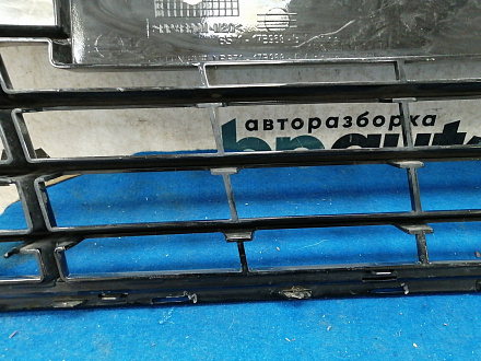 AA034456; Решетка переднего бампера (BS71-17B968-B) для Ford Mondeo/БУ; Оригинал; Р1, Мелкий дефект; 