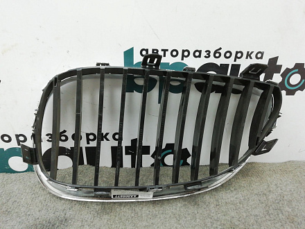 Решетка радиатора правая хром БМВ 5 серия V Sedan Е60 2002-2007, новая с дефектом, фото 6