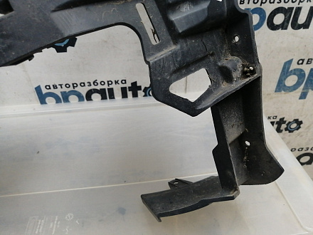 AA045498; Кронштейн , каркас переднего бампера левый (A2048854165) для Mercedes-Benz C-klasse III рест. (W204) (2011-2015)/БУ; Оригинал; Р0, Хорошее; 