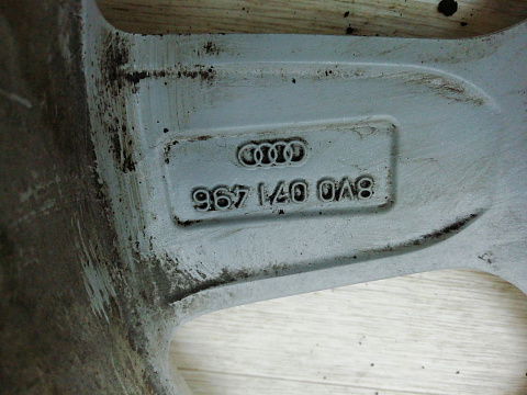 Фотография детали AA001377; Диск литой, 16x6, 5x112, ET43 (8V0 071 496) для Audi A3 8V/БУ; Оригинал; Р2, Удовлетворительное; . Фото номер 6