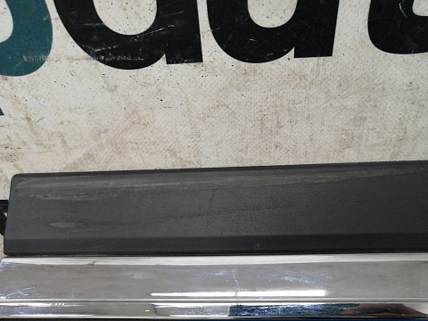 Фотография детали AA031164; Накладка на дверь передняя правая (HB53-7820848) для Ford Explorer V рест. (2015-2018)/БУ; Оригинал; Р1, Мелкий дефект; . Фото номер 8