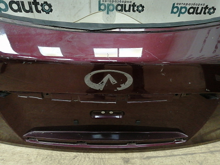 AA037528; Крышка багажника, пластиковая (90100-1BA0A) для Infiniti/БУ; Оригинал; Р1, Мелкий дефект; 