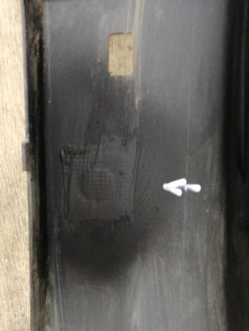 Фотография детали AA037481; Бампер передний; без паркт.; под омыват. (52119-60E01) для Toyota Land Cruiser Prado 150 (2010 — 2013)/БУ; Оригинал; Р1, Мелкий дефект; . Фото номер 17