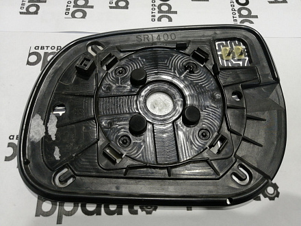 AA045084; Зеркальный элемент правый (87931-42A00) для Toyota Rav4/БУ; Оригинал; Р1, Мелкий дефект; 