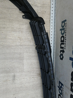 AA046002; Юбка переднего бампера (52129-0E010) для Toyota Highlander III (2014 — 2016)/БУ; Оригинал; Р1, Мелкий дефект; 