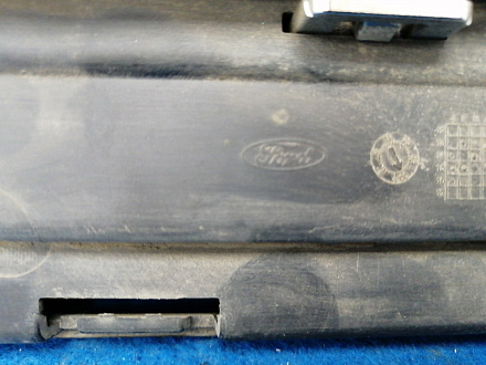 AA032250; Решетка радиатора (DS73-8150-J) для Ford Mondeo/БУ; Оригинал; Р1, Мелкий дефект; 