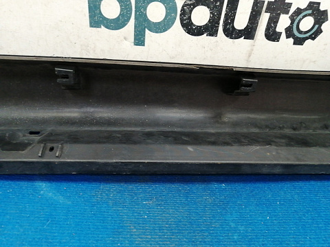 Фотография детали AA040935; Накладка порога левая (6512A421) для Mitsubishi Outlander/БУ; Оригинал; Р1, Мелкий дефект; . Фото номер 14