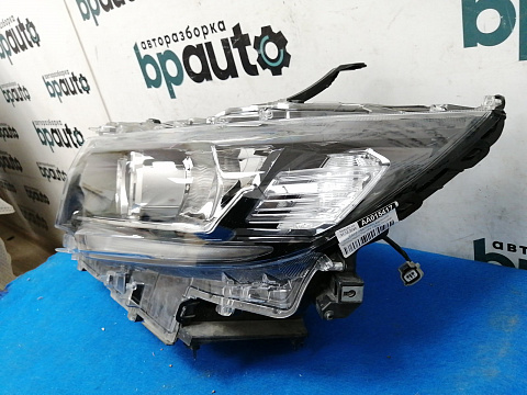 Фотография детали AA015417; Фара светодиод. левая (81185-60N20) для Toyota Land Cruiser Prado 150 рест.2 (2017- 2020)/БУ; Оригинал; Р1, Мелкий дефект; . Фото номер 2