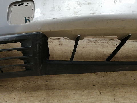 Фотография детали AA038074; Бампер передний, Гибрид 400H; без паркт.; под омыват. (52119-48190) для Lexus RX II (2004 — 2008)/БУ; Оригинал; Р2, Удовлетворительное; . Фото номер 8