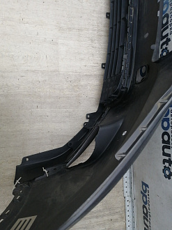 AA045950; Бампер передний; под паркт.; под омыват. (52119-0E220) для Toyota Highlander III (2014 — 2016)/БУ; Оригинал; Р1, Мелкий дефект; 