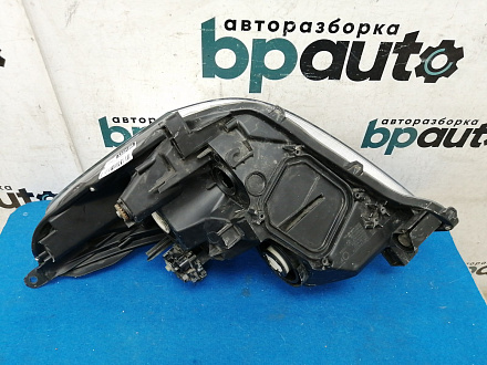 AA021284; Фара галоген правая (81110-0F090) для Toyota Verso I (2009- 2012)/БУ; Оригинал; Р1, Мелкий дефект; 