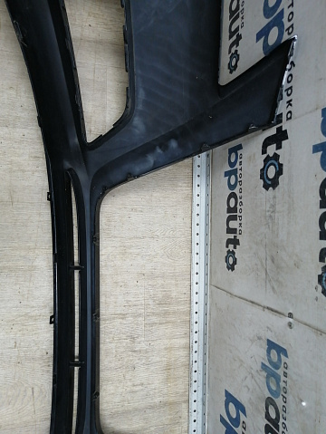 Фотография детали BA000157; Бампер передний; без паркт.; без омыват. (8P0 807 437 H) для Audi A3 8P/БУ; Оригинал; Р1, Мелкий дефект; . Фото номер 21